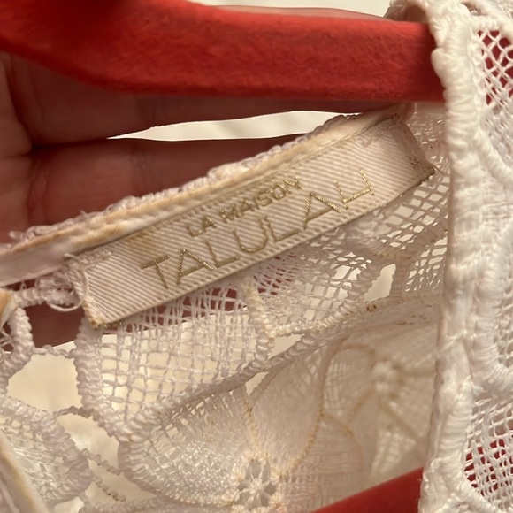 White lacy dress. Size medium. - Picture 4 of 6